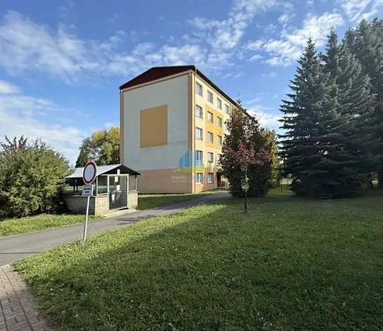 Pronájem obchodního prostoru, Františkovy Lázně, Otakara Březiny, 15 m2