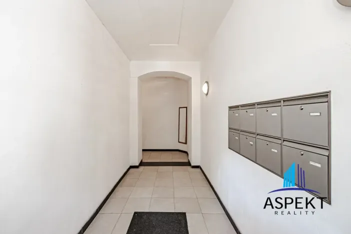 Pronájem bytu 2+1, Praha - Vinohrady, Londýnská, 65 m2