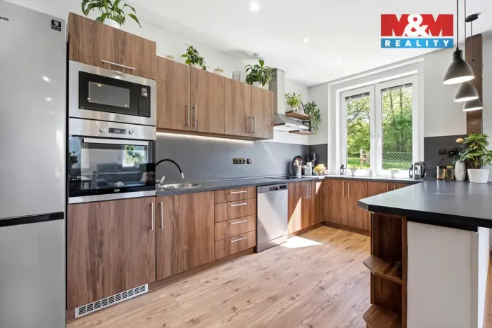 Prodej rodinného domu, Nové Město pod Smrkem - Hajniště, 266 m2