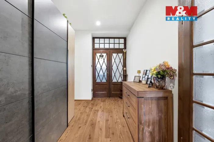 Prodej rodinného domu, Nové Město pod Smrkem - Hajniště, 266 m2
