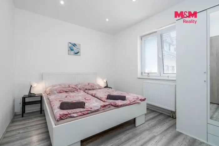 Prodej činžovního domu, Mařenice, 1190 m2
