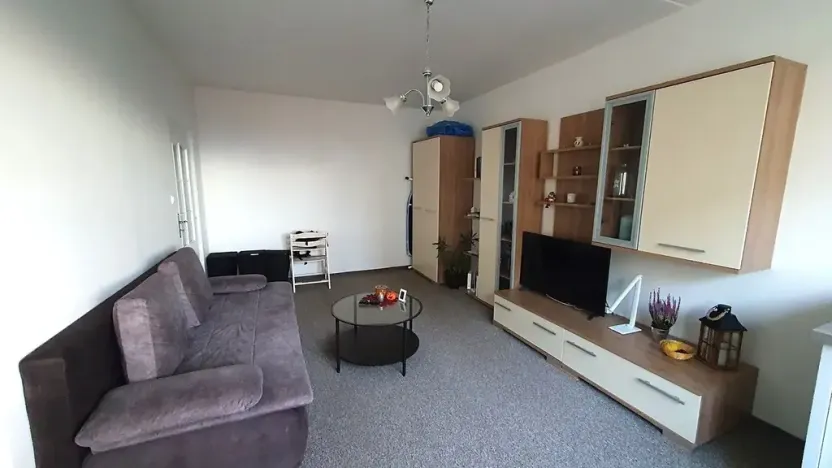Pronájem bytu 2+1, Praha - Kamýk, Zvolská, 60 m2