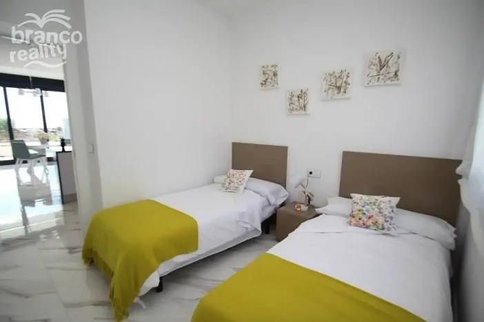 Prodej rodinného domu, San Miguel de Salinas, Alicante, Španělsko, 144 m2