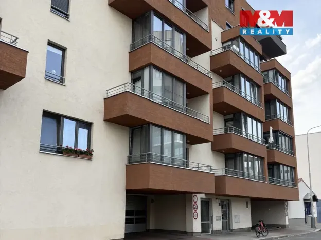 Prodej bytu 2+kk, Praha - Holešovice, V háji, 61 m2
