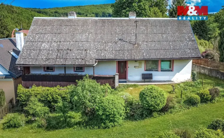 Prodej chalupy, Bouzov - Blažov, 160 m2