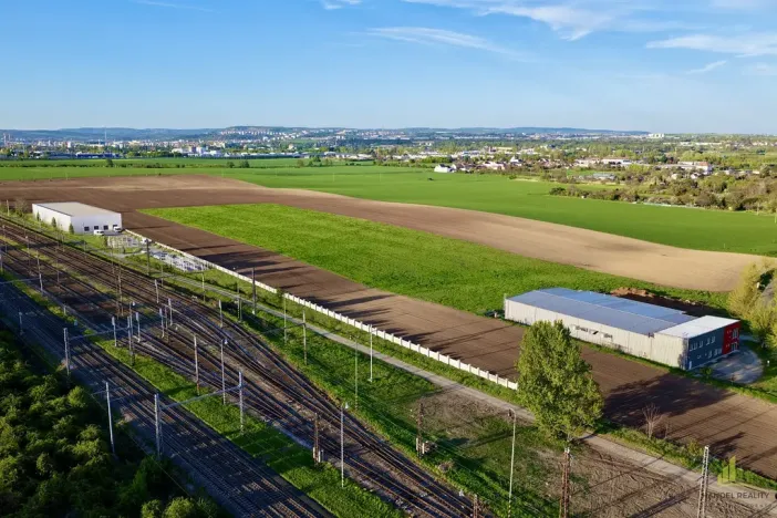 Prodej komerčního pozemku, Brno - Přízřenice, 7134 m2