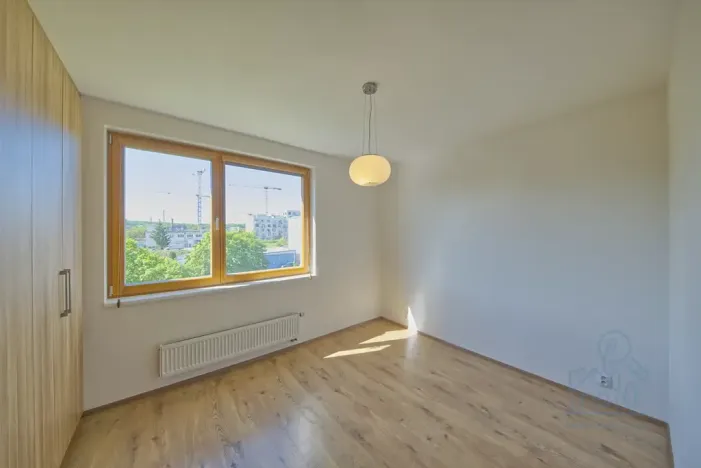 Prodej bytu 3+kk, Praha - Vysočany, Modrého, 77 m2