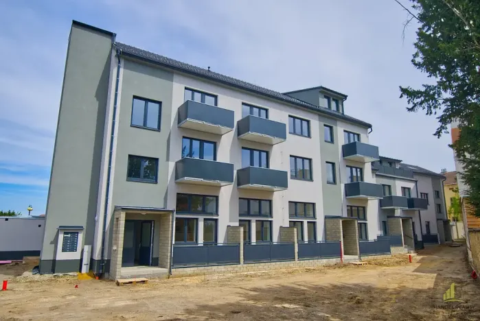 Prodej bytu 1+kk, Břeclav, 56 m2