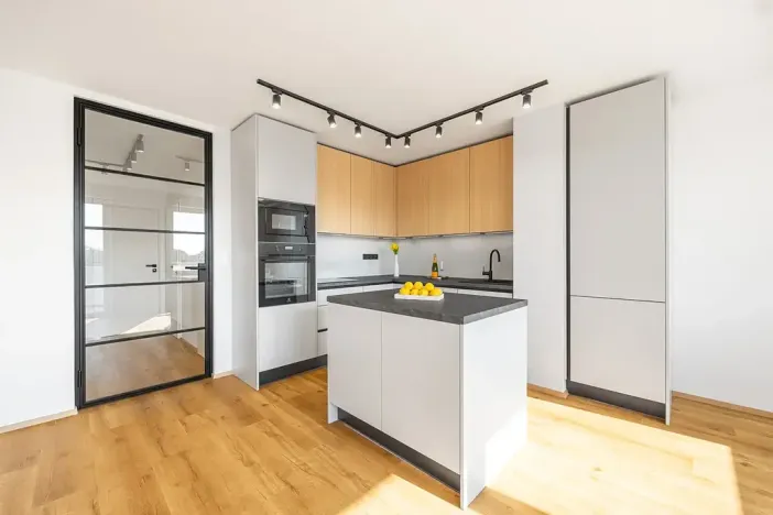 Prodej bytu 3+kk, Praha - Žižkov, Roháčova, 79 m2