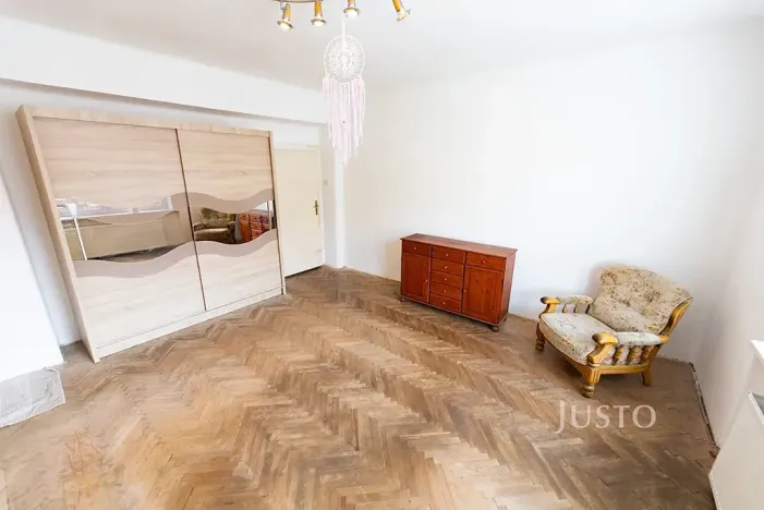Prodej bytu 2+1, Kroměříž, Jiráskova, 63 m2