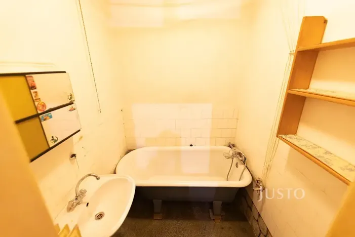 Prodej bytu 2+1, Kroměříž, Jiráskova, 63 m2