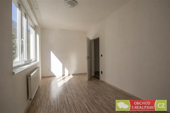 Pronájem bytu 2+kk, Praha, Janýrova, 58 m2