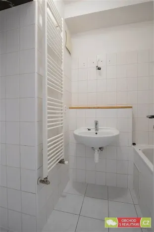 Pronájem bytu 2+kk, Praha, Janýrova, 58 m2