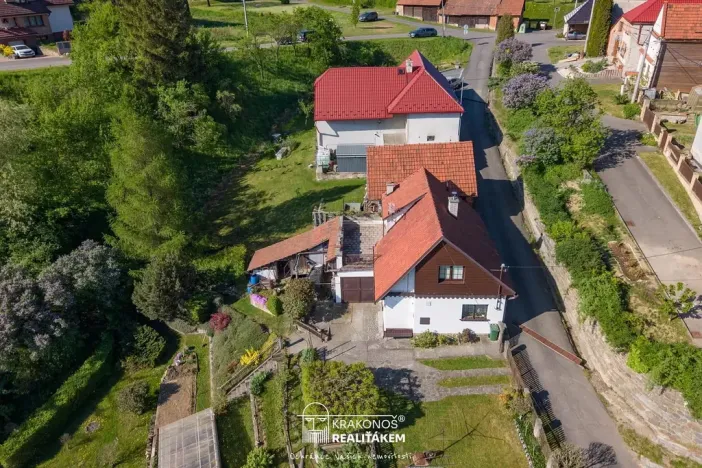 Prodej rodinného domu, Rouské, 216 m2