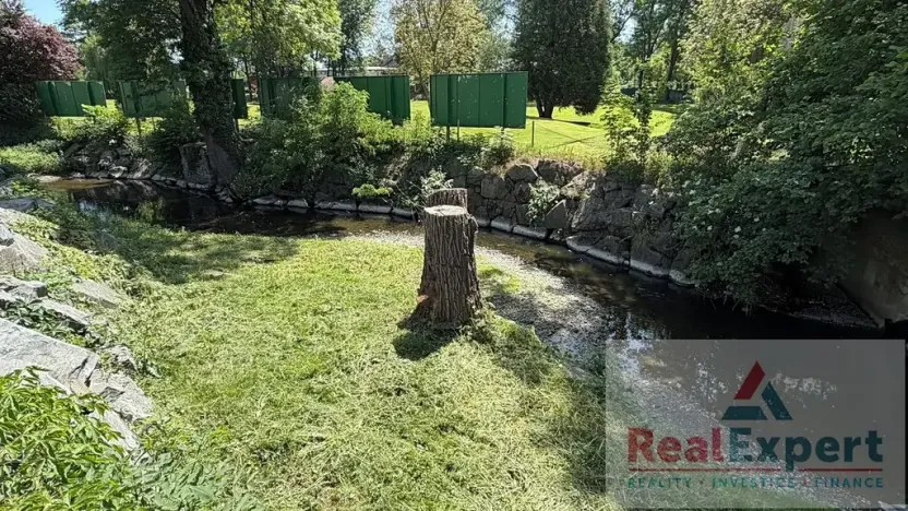 Prodej pozemku pro bydlení, Praha - Záběhlice, K prádelně, 2166 m2