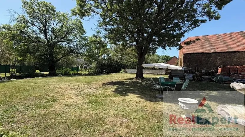 Prodej rodinného domu, Praha - Záběhlice, K prádelně, 950 m2