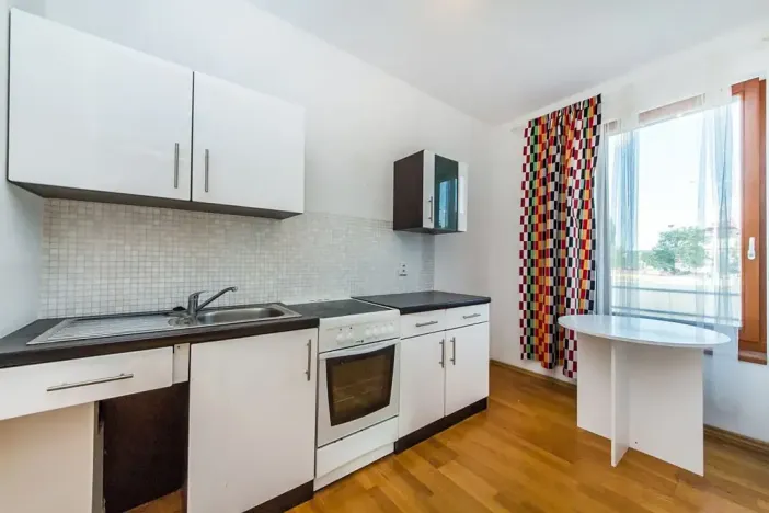 Prodej bytu 2+kk, Praha - Holešovice, Varhulíkové, 53 m2