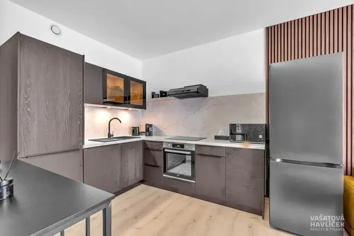 Pronájem bytu 2+kk, Hradec Králové, Pražská třída, 60 m2
