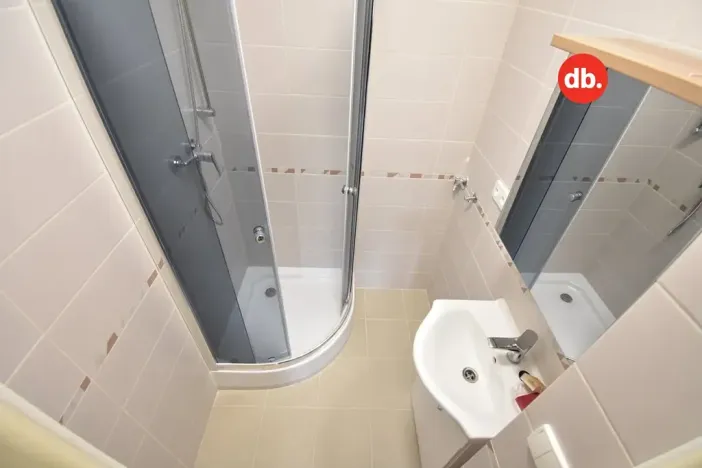Prodej bytu 3+1, Karlovy Vary, Sokolovská, 71 m2