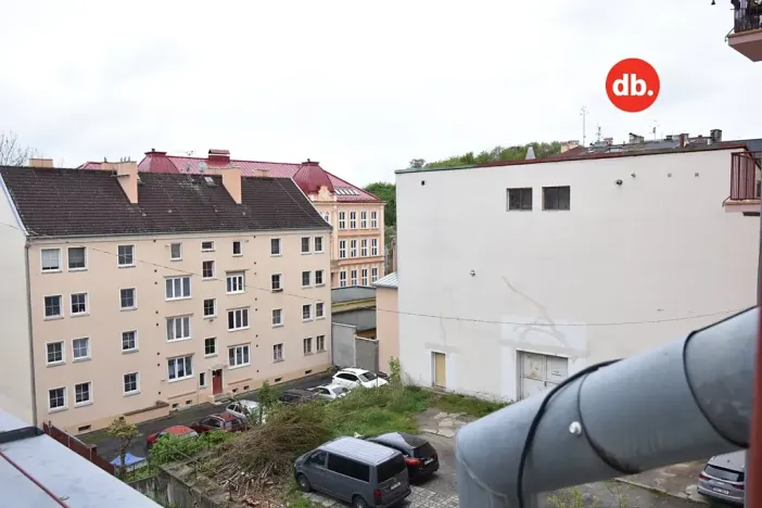 Prodej bytu 3+1, Karlovy Vary, Sokolovská, 71 m2