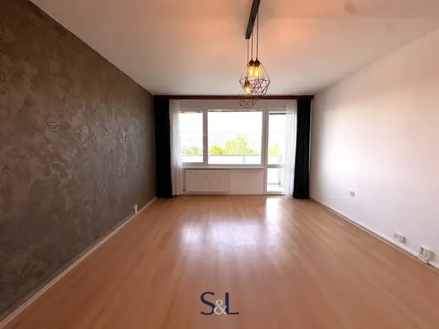 Pronájem bytu 4+1, Liberec, Sametová, 86 m2