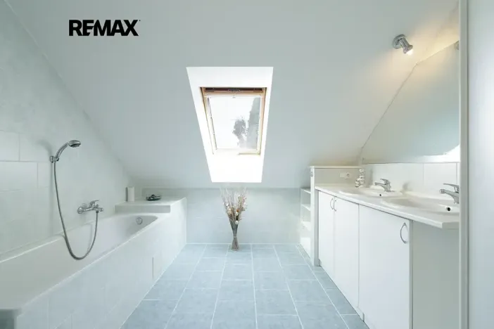 Prodej rodinného domu, Tuchoměřice, Ke Statenicím, 347 m2