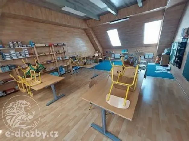 Dražba komerční nemovitosti, Bylany, 1036 m2