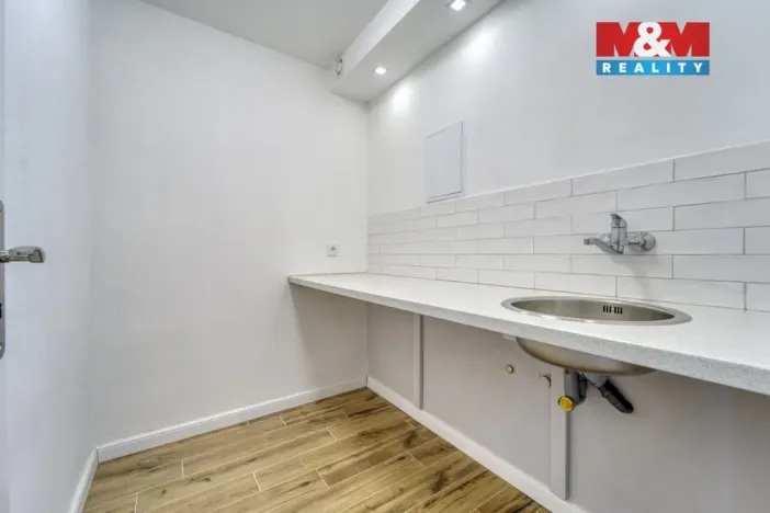 Prodej činžovního domu, Babylon, 370 m2