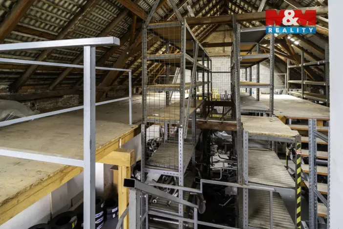 Prodej obchodního prostoru, Hlinsko, O. Nejedlého, 380 m2