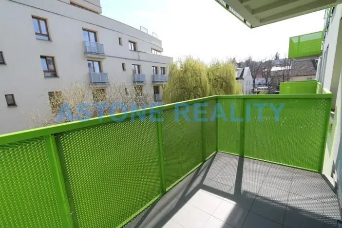 Pronájem bytu 2+kk, Praha - Strašnice, U hranic, 50 m2