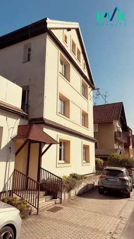 Pronájem bytu 3+1, Karlovy Vary, Dalovická, 64 m2
