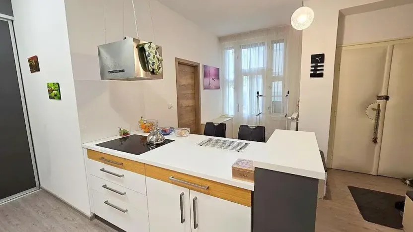Pronájem bytu 4+kk, Praha - Bubeneč, Národní obrany, 156 m2