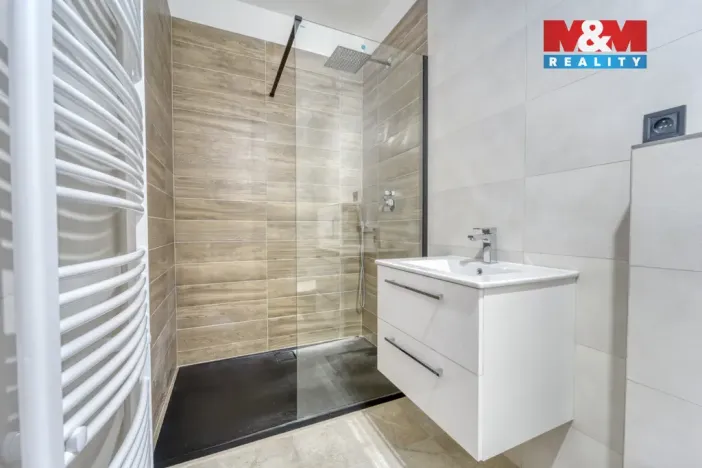 Pronájem bytu 2+kk, Tlučná, Tlučenská kolonie, 41 m2