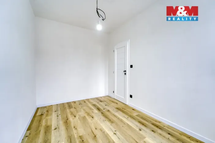 Pronájem bytu 2+kk, Tlučná, Tlučenská kolonie, 41 m2