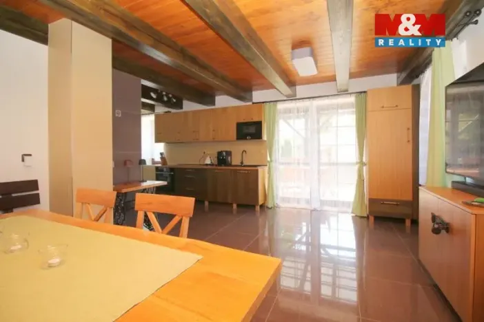 Pronájem rodinného domu, Náchod - Jizbice, 149 m2