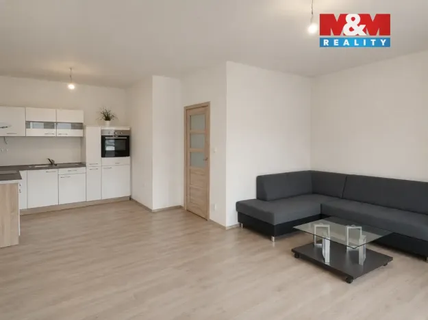 Prodej bytu 3+kk, Břežany II, 81 m2