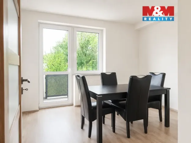 Prodej bytu 3+kk, Břežany II, 81 m2