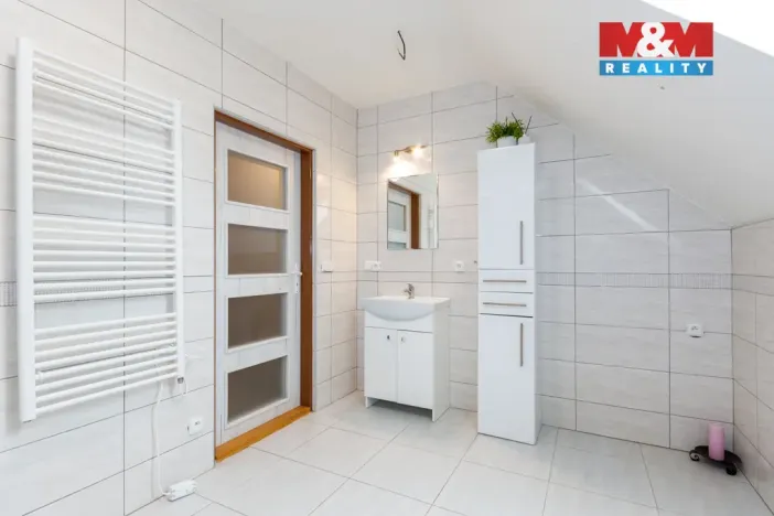 Prodej chalupy, Leskovec nad Moravicí, 180 m2