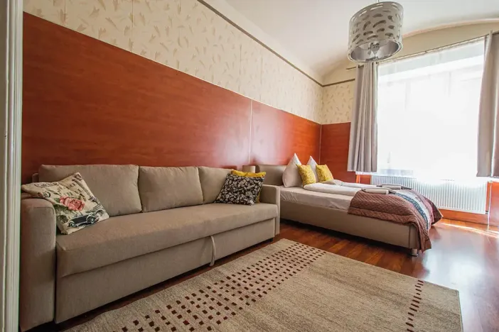 Prodej kanceláře, Praha - Vinohrady, Balbínova, 72 m2