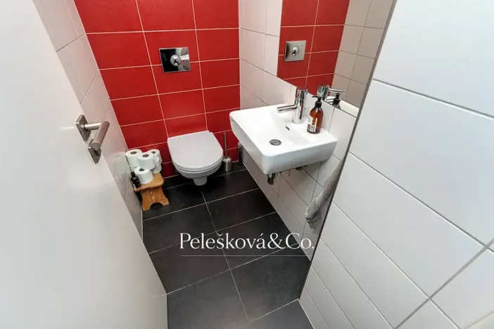 Prodej bytu 2+kk, Praha - Smíchov, Švédská, 54 m2