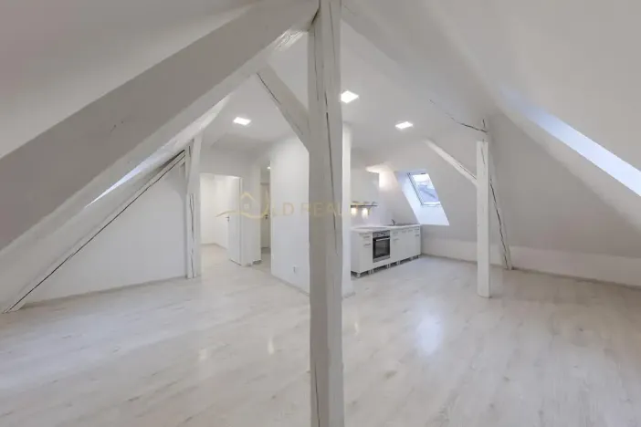 Pronájem bytu 2+kk, Olomouc, Husitská, 62 m2