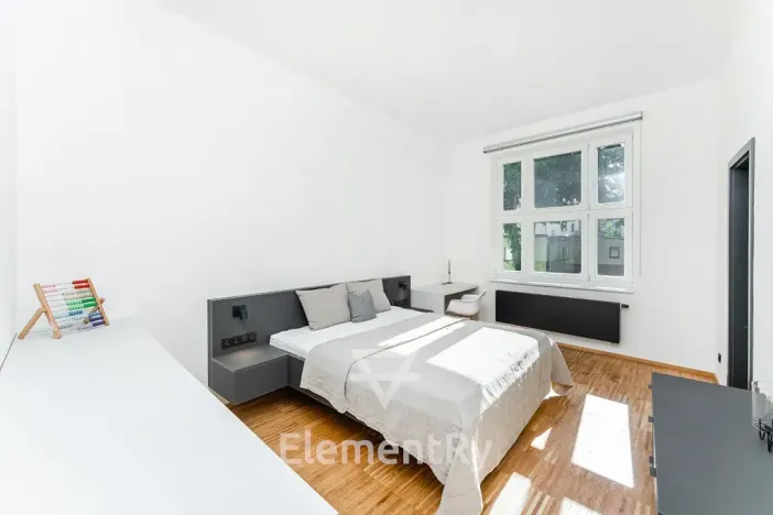 Pronájem bytu 3+kk, Hradec Králové, Šafaříkova, 99 m2