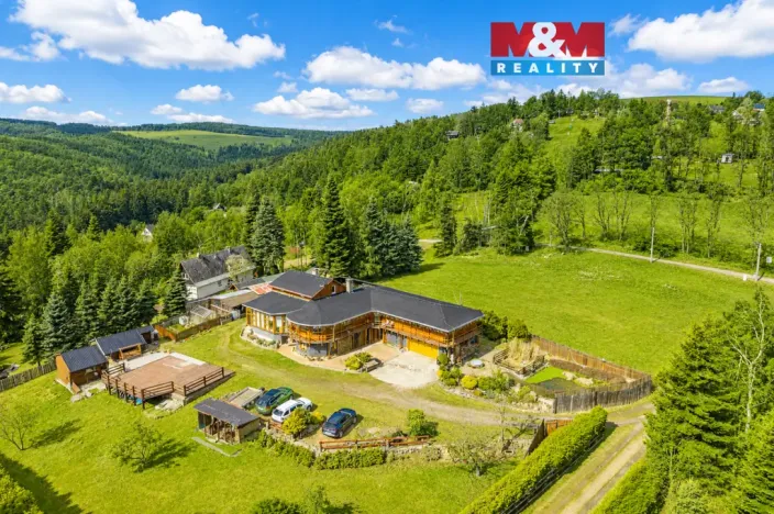 Prodej rodinného domu, Blatno - Mezihoří, 384 m2