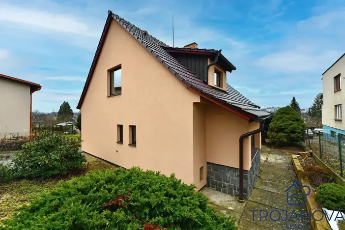 Prodej rodinného domu, Benešov, Nezvalova, 250 m2