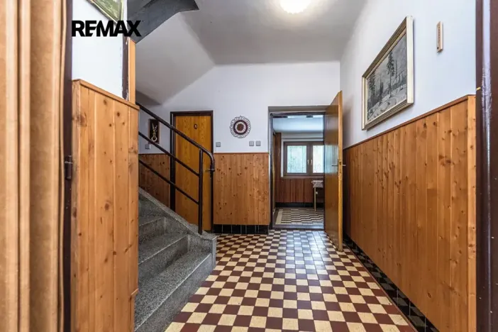 Prodej rodinného domu, Kamenice, Pražská, 166 m2