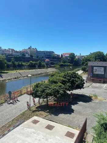Prodej obchodního prostoru, Kolín, Kouřimská, 1055 m2