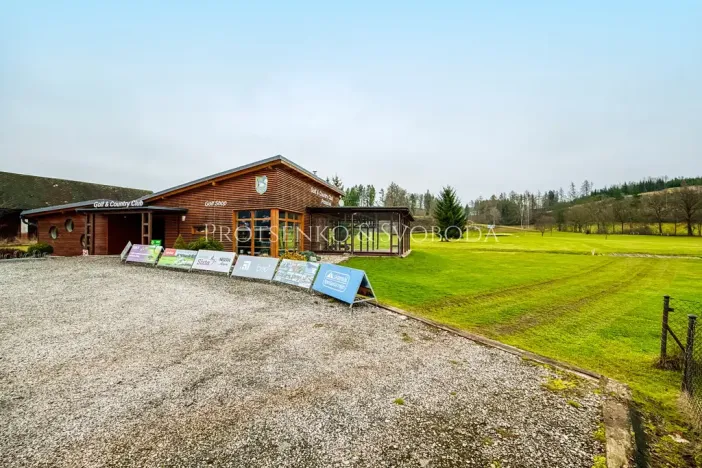 Prodej apartmánu, Prosečné, 349 m2