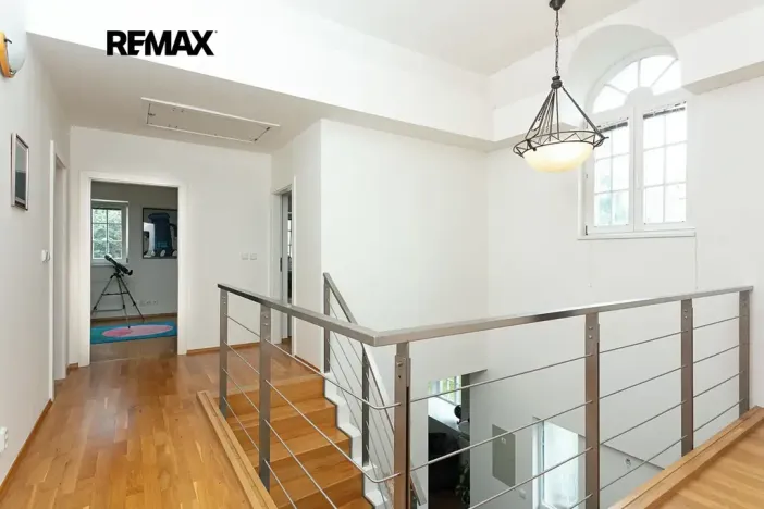 Pronájem vily, Praha - Nebušice, Na Malé Šárce, 302 m2
