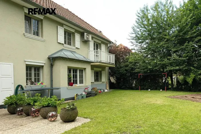 Pronájem vily, Praha - Nebušice, Na Malé Šárce, 302 m2