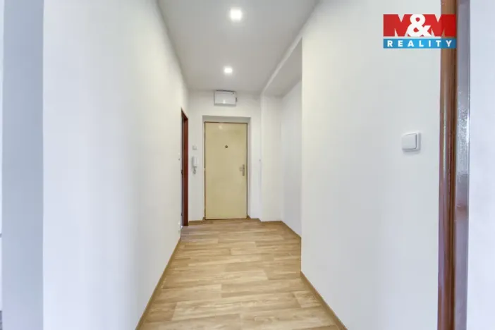 Pronájem bytu 2+1, Stod, nám. ČSA, 60 m2
